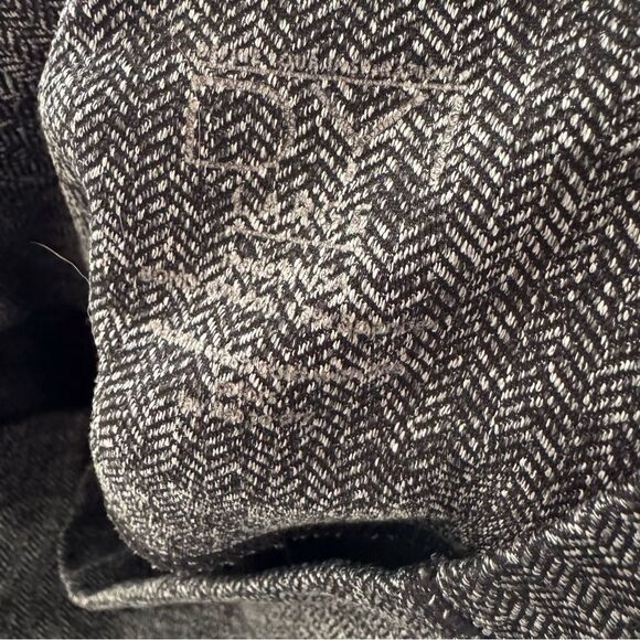 DYI Define Your Inspiration High-Waist Leggings - Size L | Herringbone - Picture 6 of 6